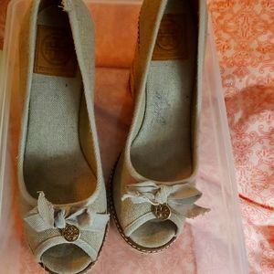 Open toe Tory Burch wedges
